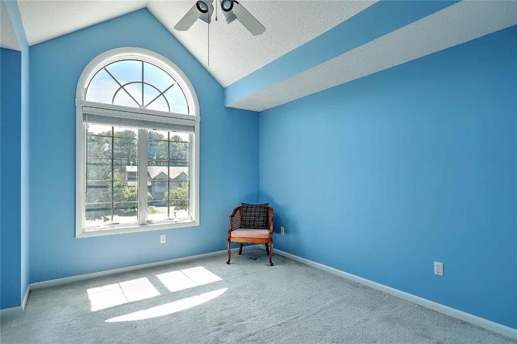 101 Cardinal Drive photo 15