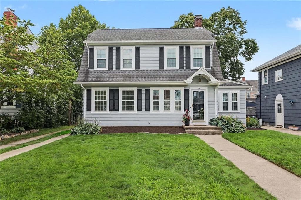84 Glen Avenue photo 3