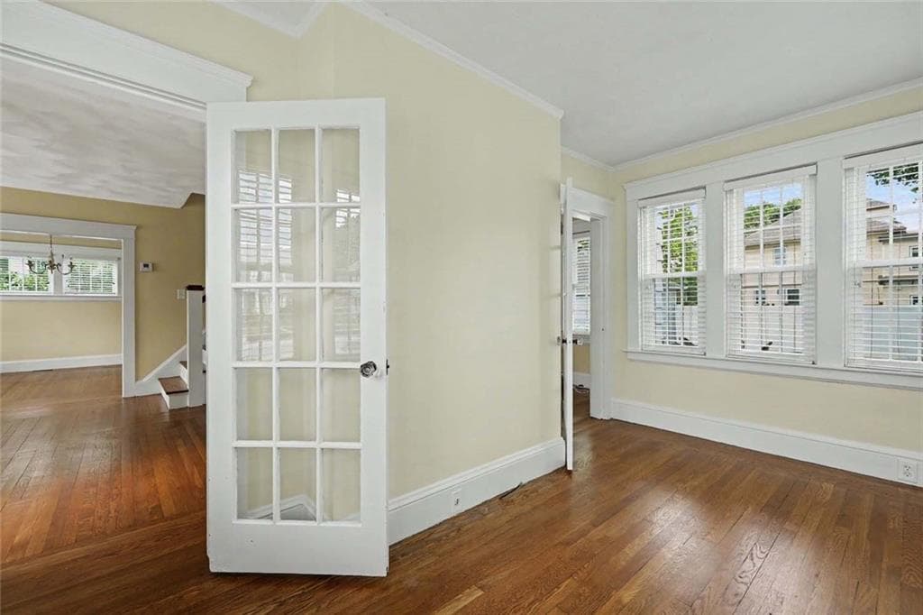 84 Glen Avenue photo 11
