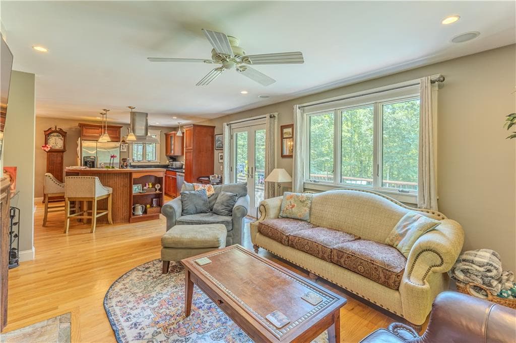 127 Preservation Way photo 12