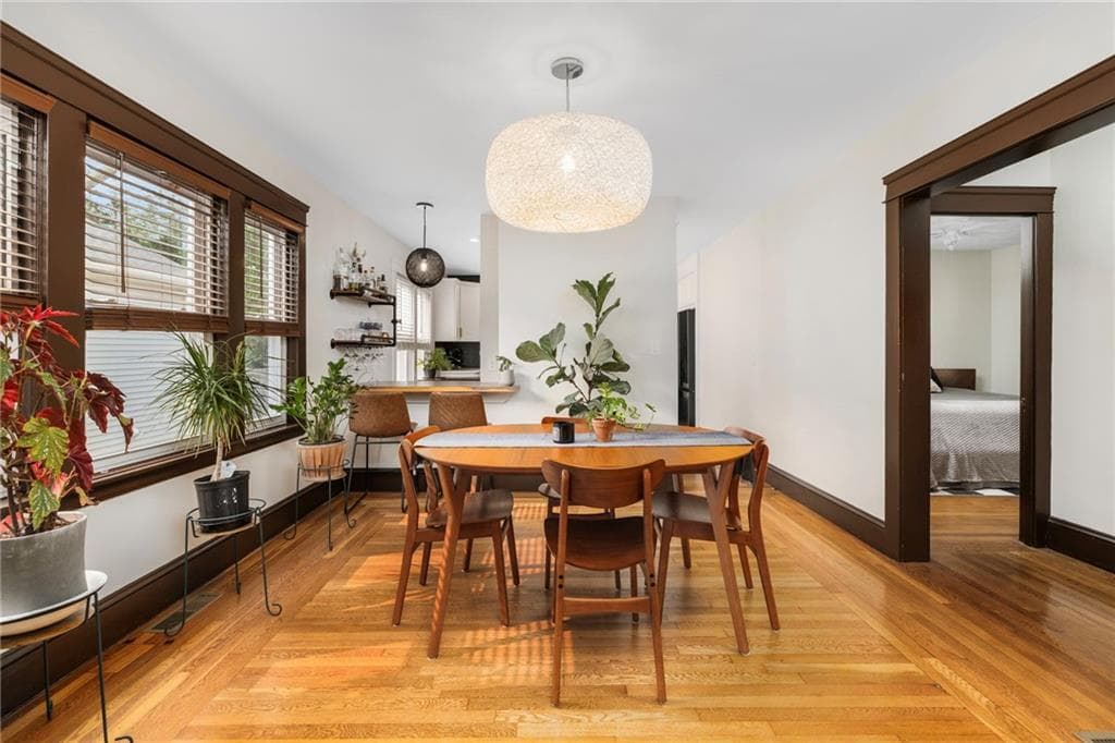 76 Myrtle Avenue photo 9