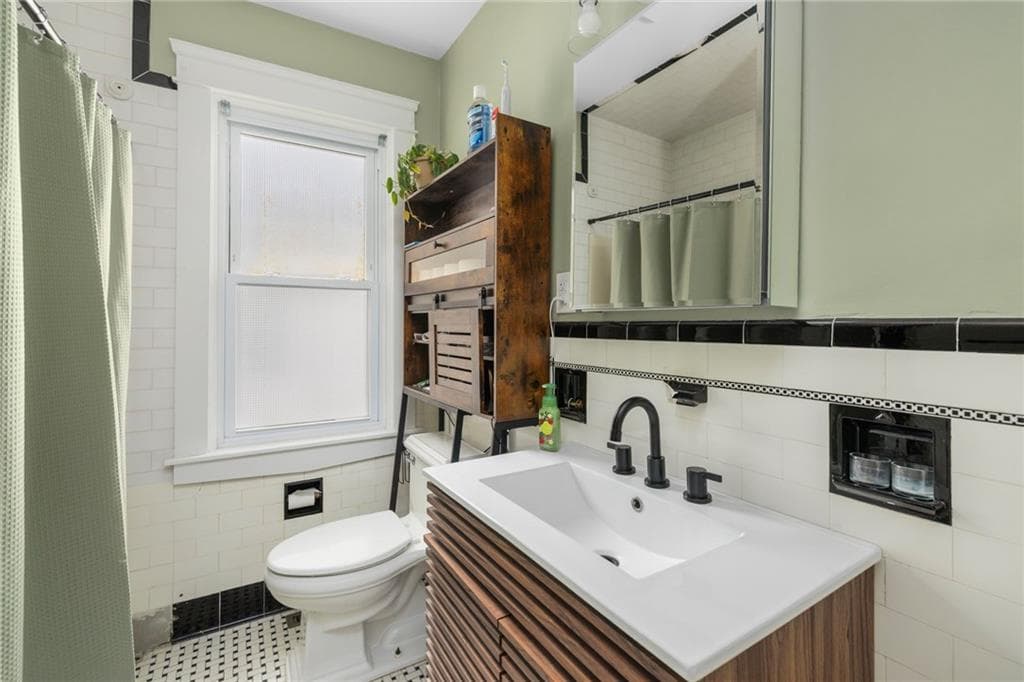 76 Myrtle Avenue photo 21