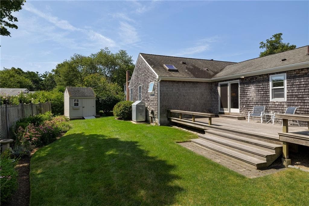 22 Noble Street photo 43