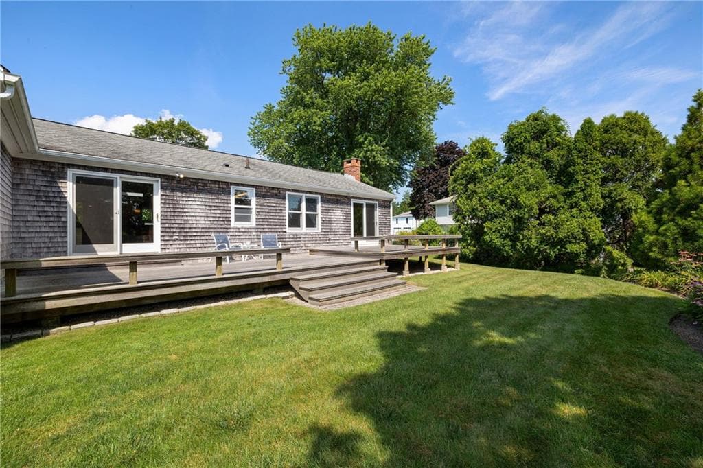22 Noble Street photo 40