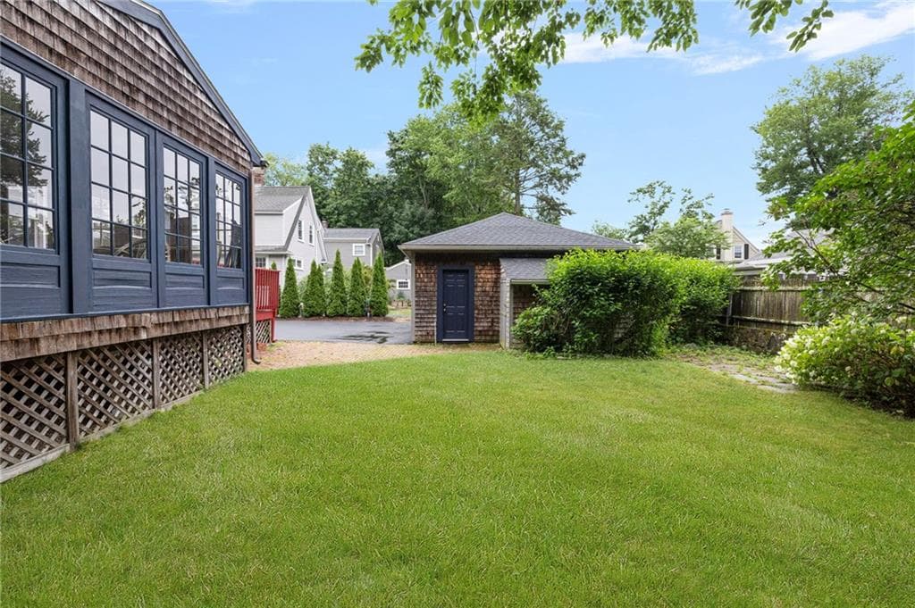 11 Coombs Street photo 42