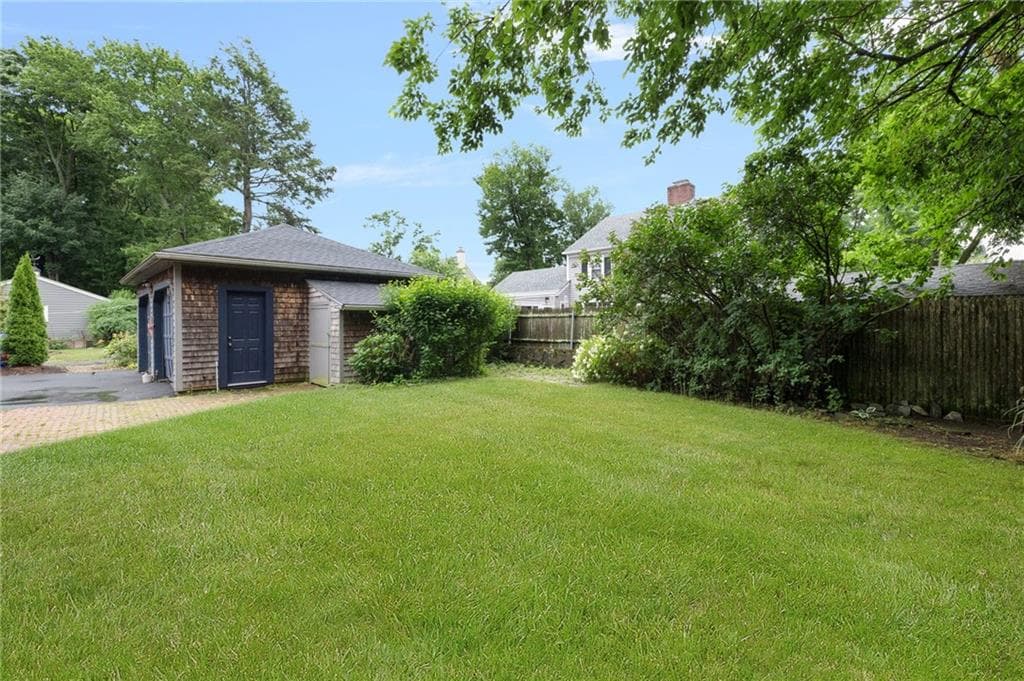 11 Coombs Street photo 45