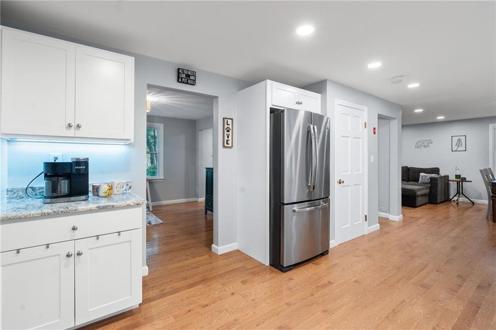 109 Scott Road photo 7