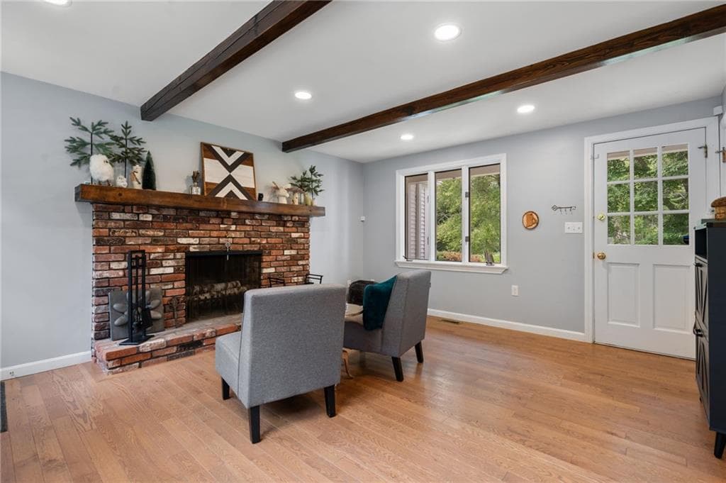 109 Scott Road photo 4