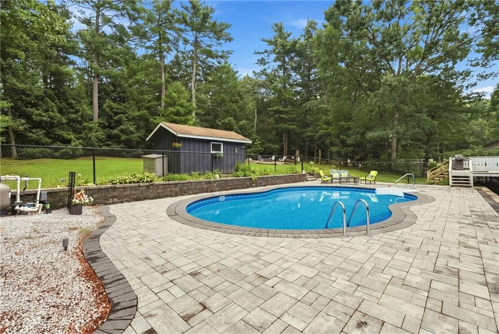 119 Wood Cove Drive photo 42