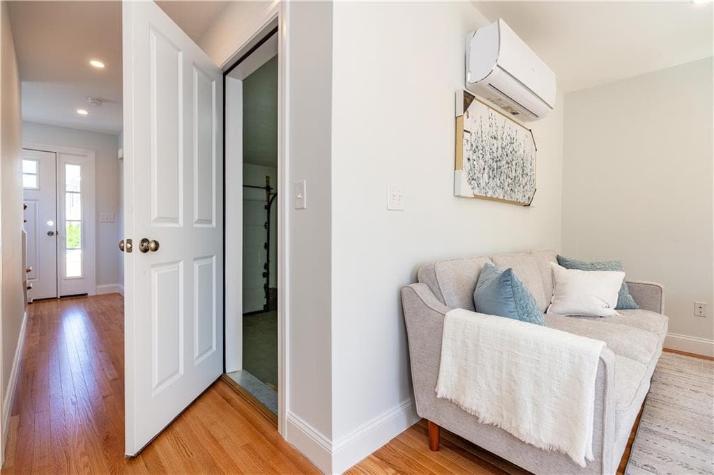400 Juniper Street photo 20