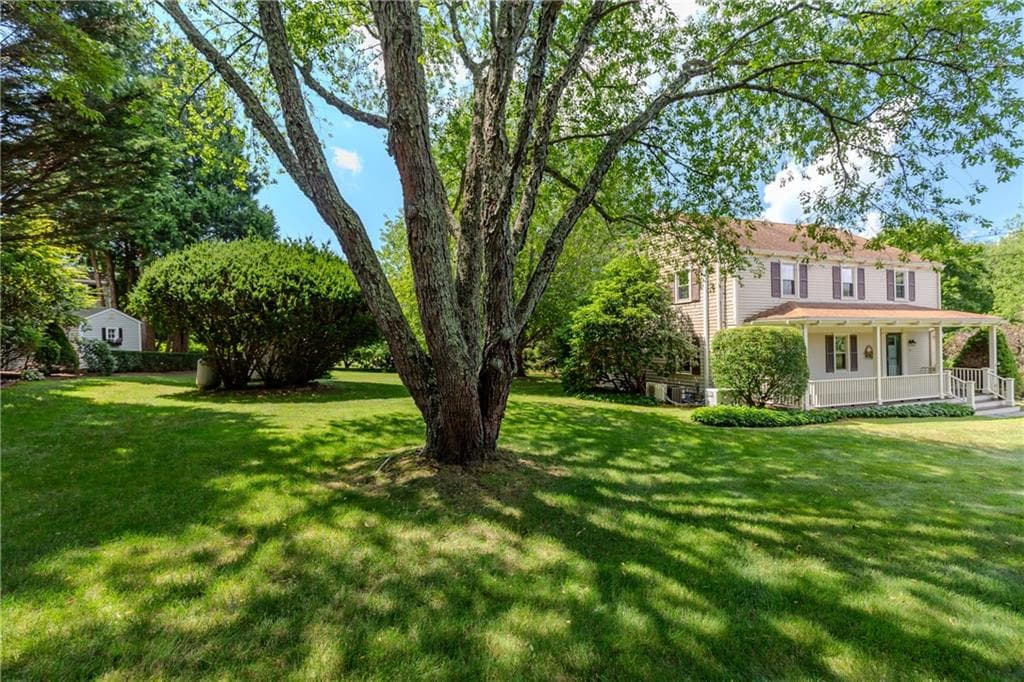 10 Circle Drive photo 48