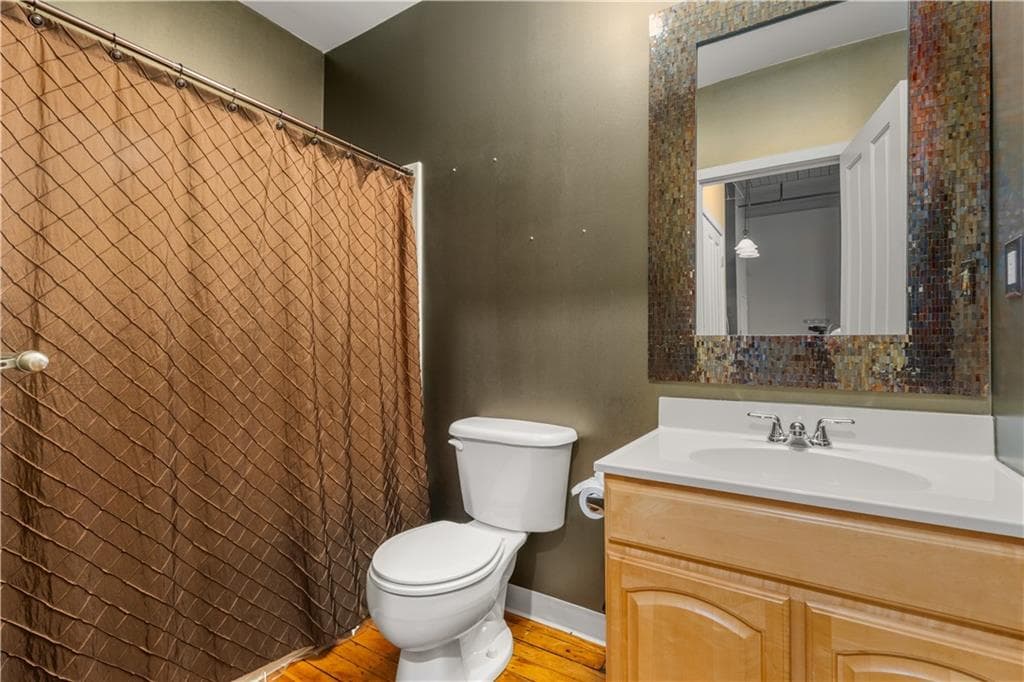 685 Social Street UNIT 204 photo 9