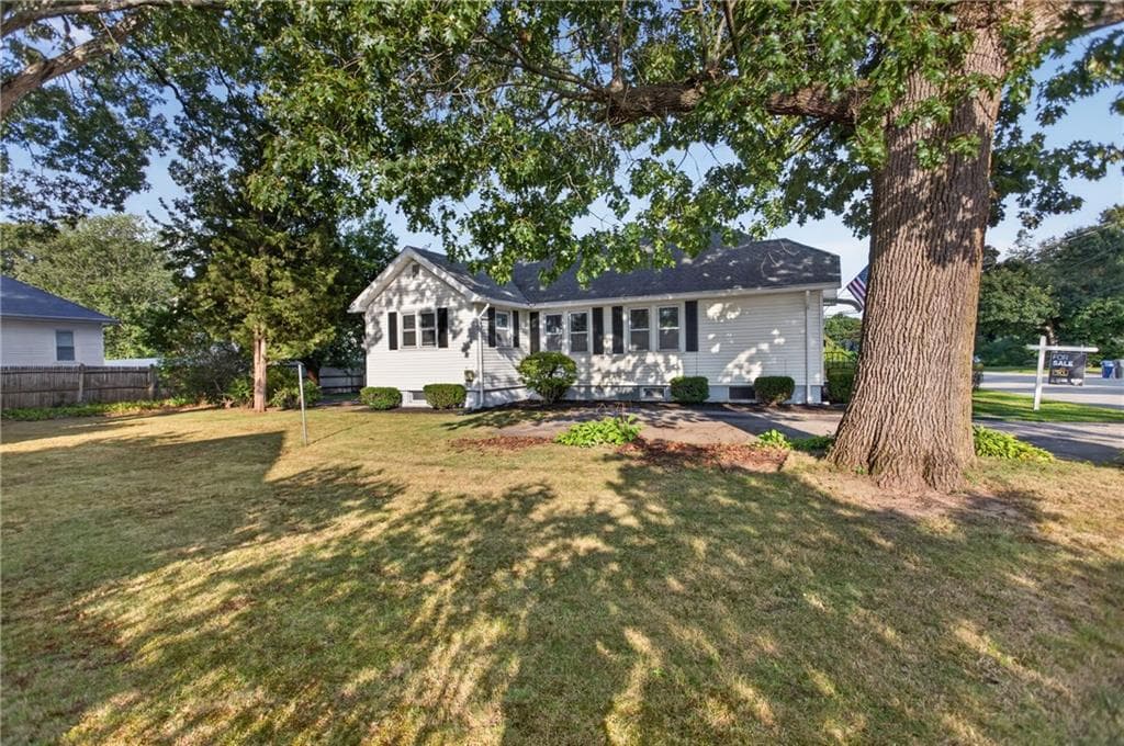 37 Lincoln Avenue photo 43