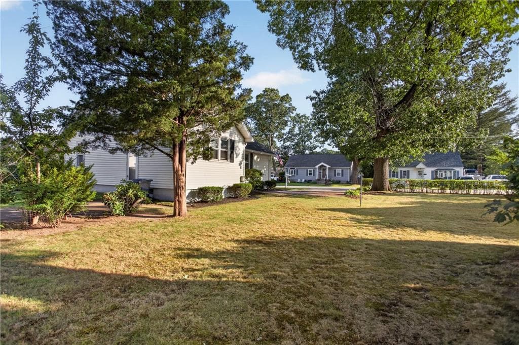 37 Lincoln Avenue photo 45