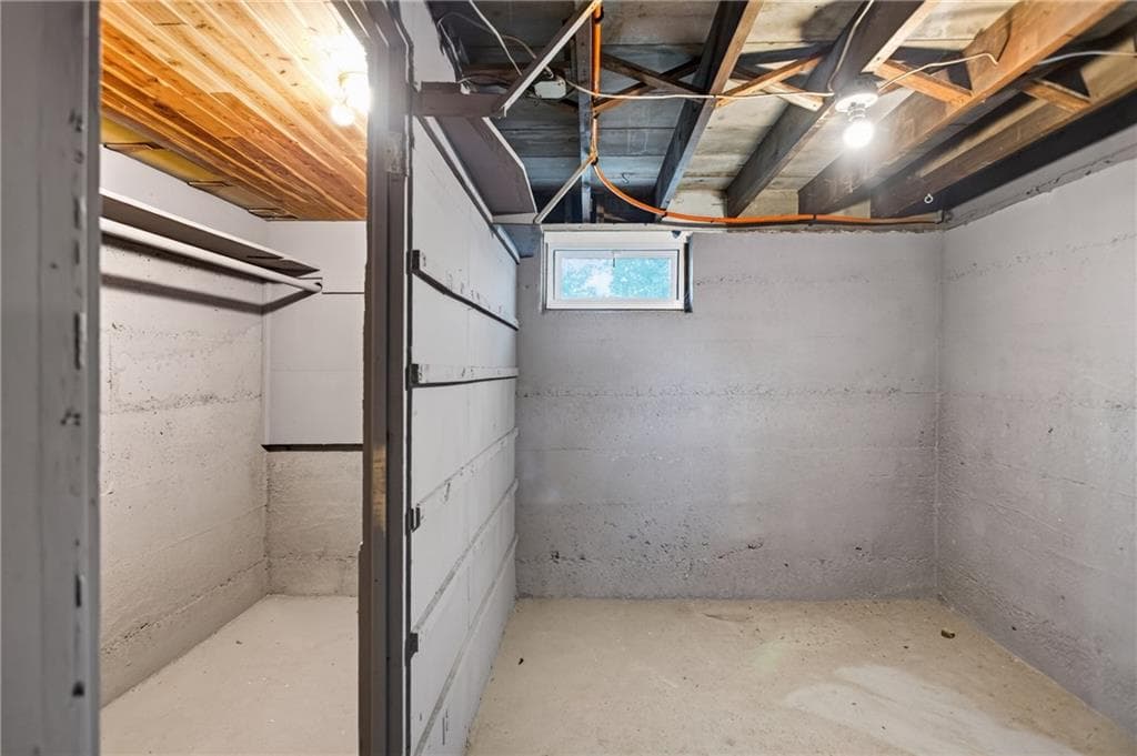 37 Lincoln Avenue photo 40
