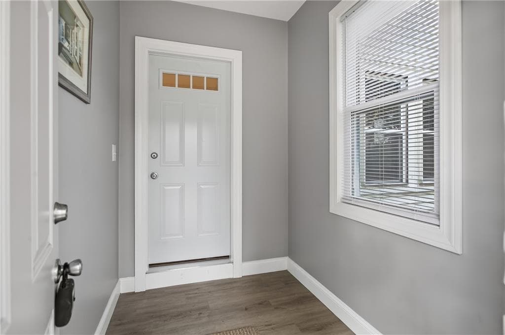 37 Lincoln Avenue photo 8