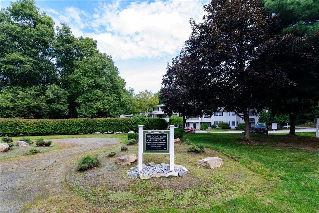 Condominium at 86 Trellis Drive UNIT 86, West Warwick, photo 41 of 42