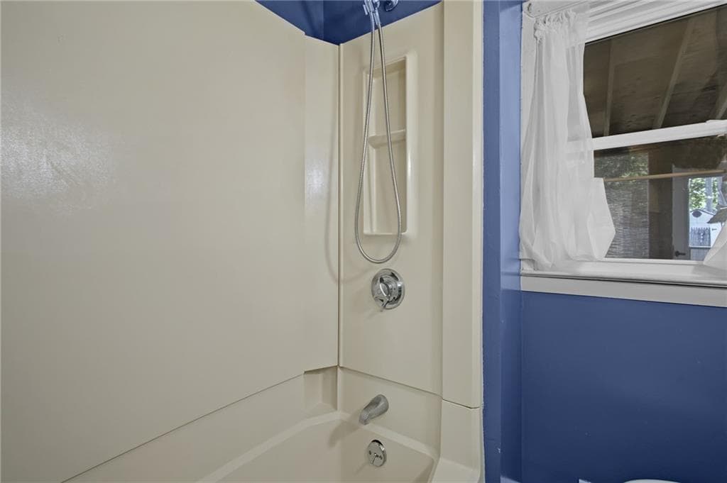 243 Rice Street photo 15