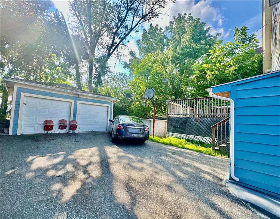 168 3rd Avenue photo 18