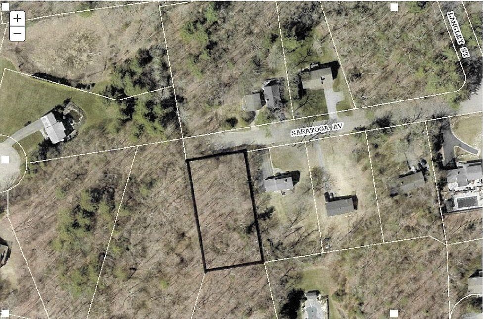 30 Saratoga Avenue photo 2