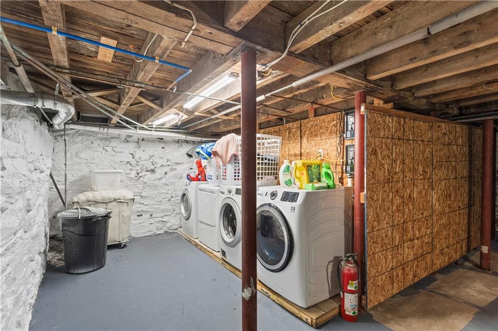 551 Pond Street photo 34