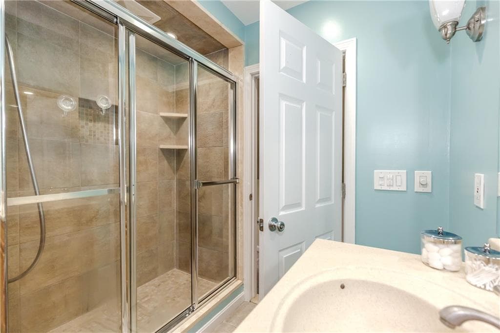 192 Fairway Drive photo 27
