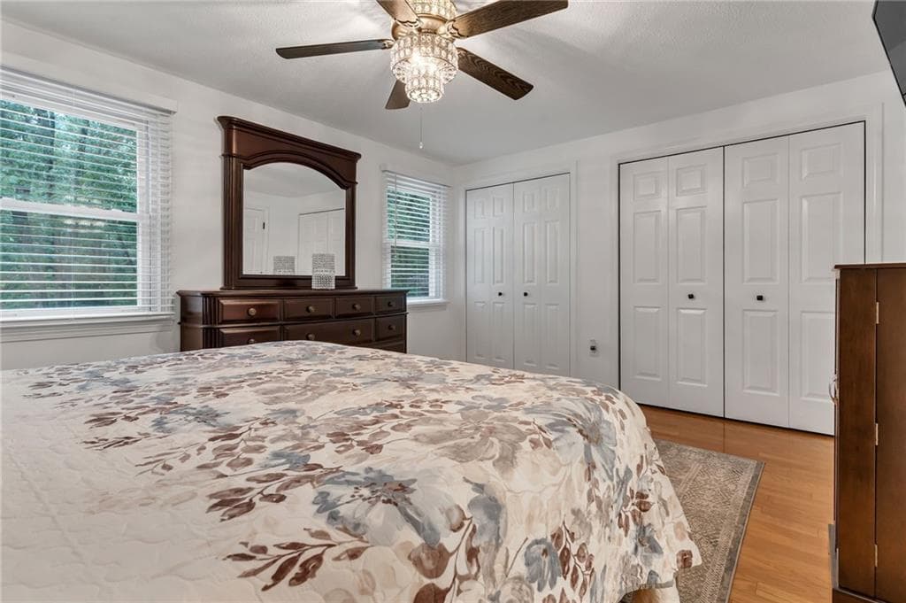 154 Bear Hill Road UNIT 1602 photo 17