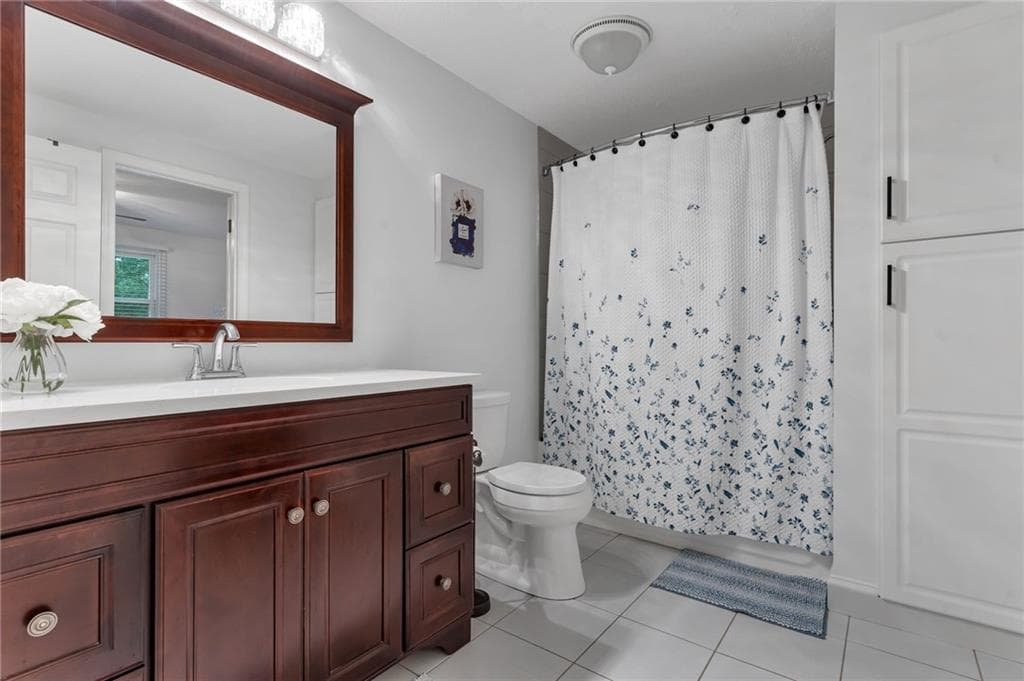 154 Bear Hill Road UNIT 1602 photo 20