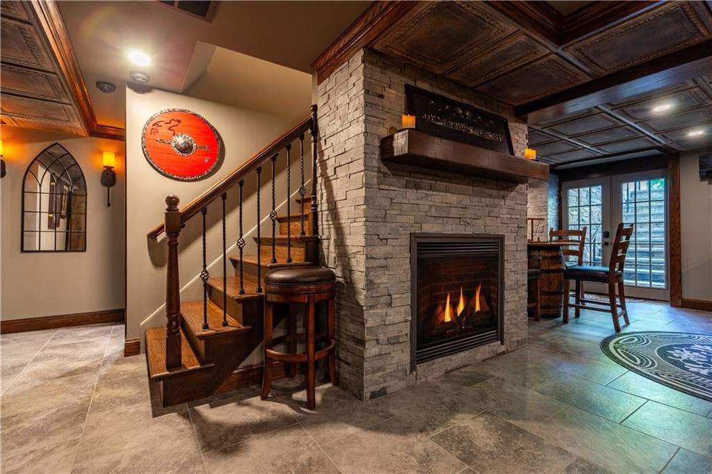 5 Hilton Drive photo 27