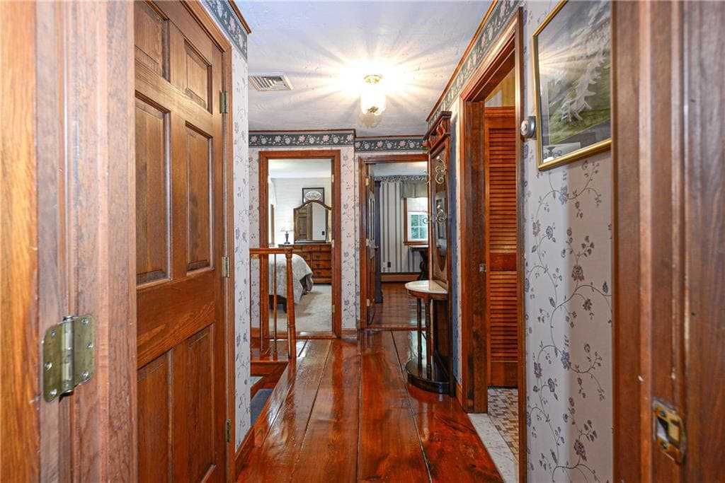 Single Family Residence at 132 Sheffield Hill Road, Exeter, photo 16 of 28