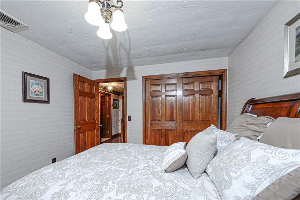 Single Family Residence at 132 Sheffield Hill Road, Exeter, photo 24 of 28