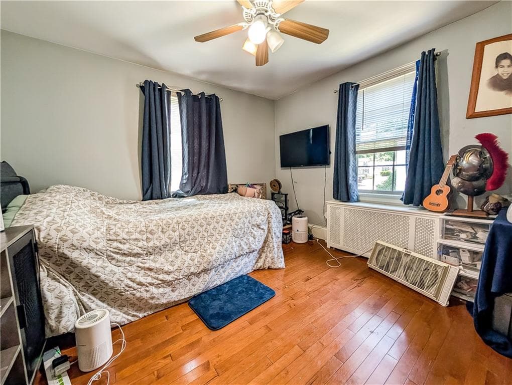 115 Davis Avenue photo 24