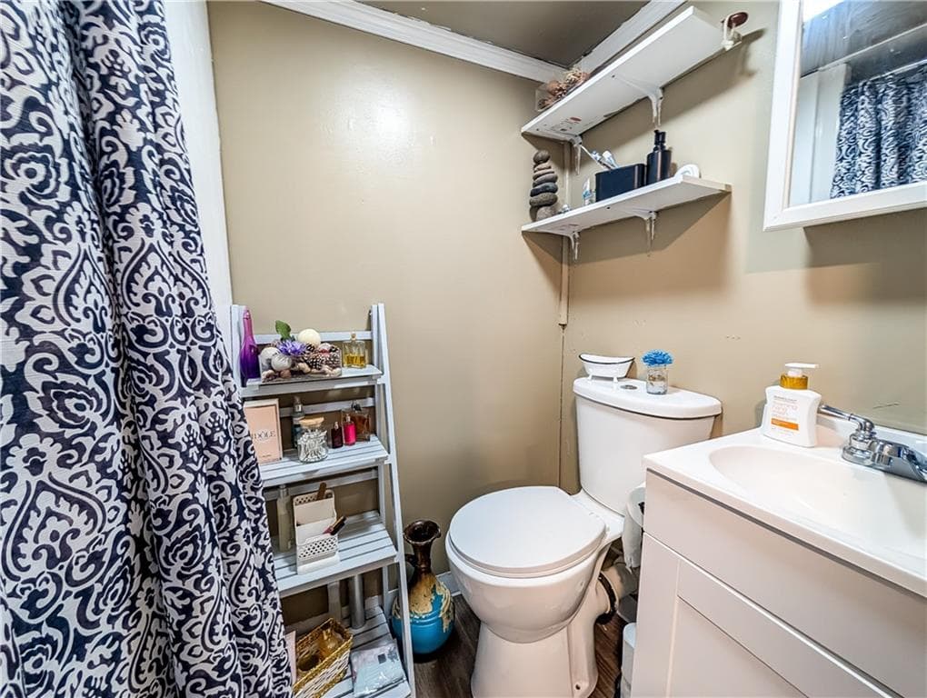 115 Davis Avenue photo 35