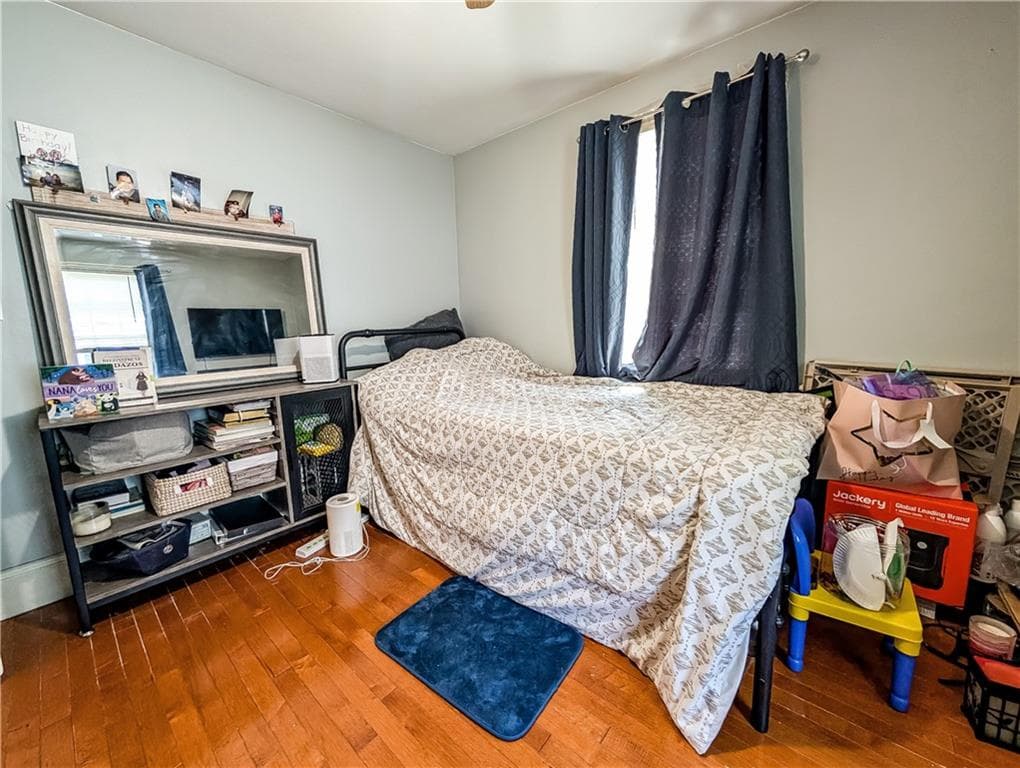 115 Davis Avenue photo 25