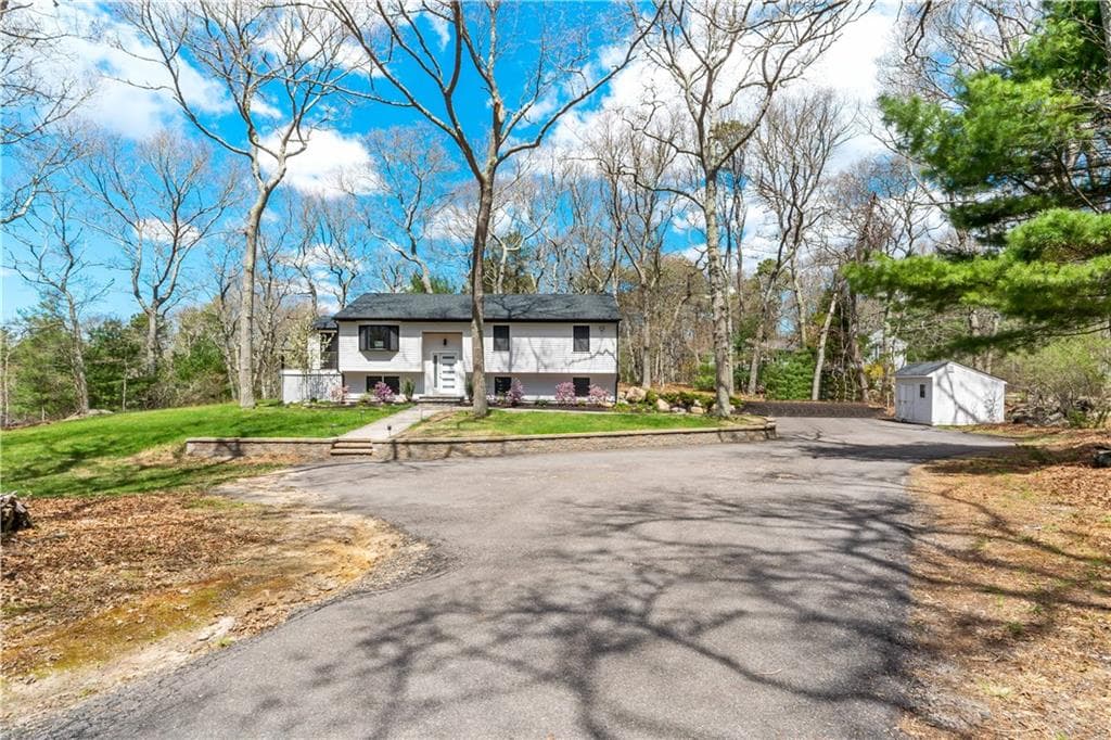 433 Gravelly Hill Road photo 2