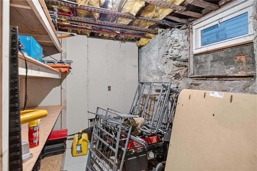 32 Almy Street photo 41