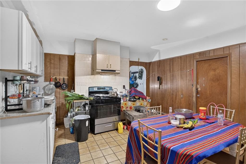 32 Almy Street photo 11