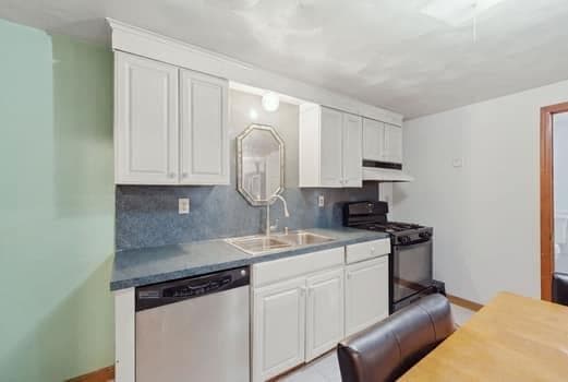 110 Barrett Avenue photo 16