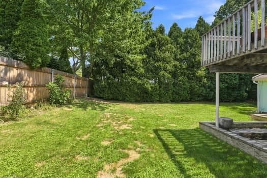 110 Barrett Avenue photo 15
