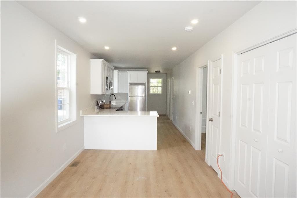 13 Benton Street photo 5