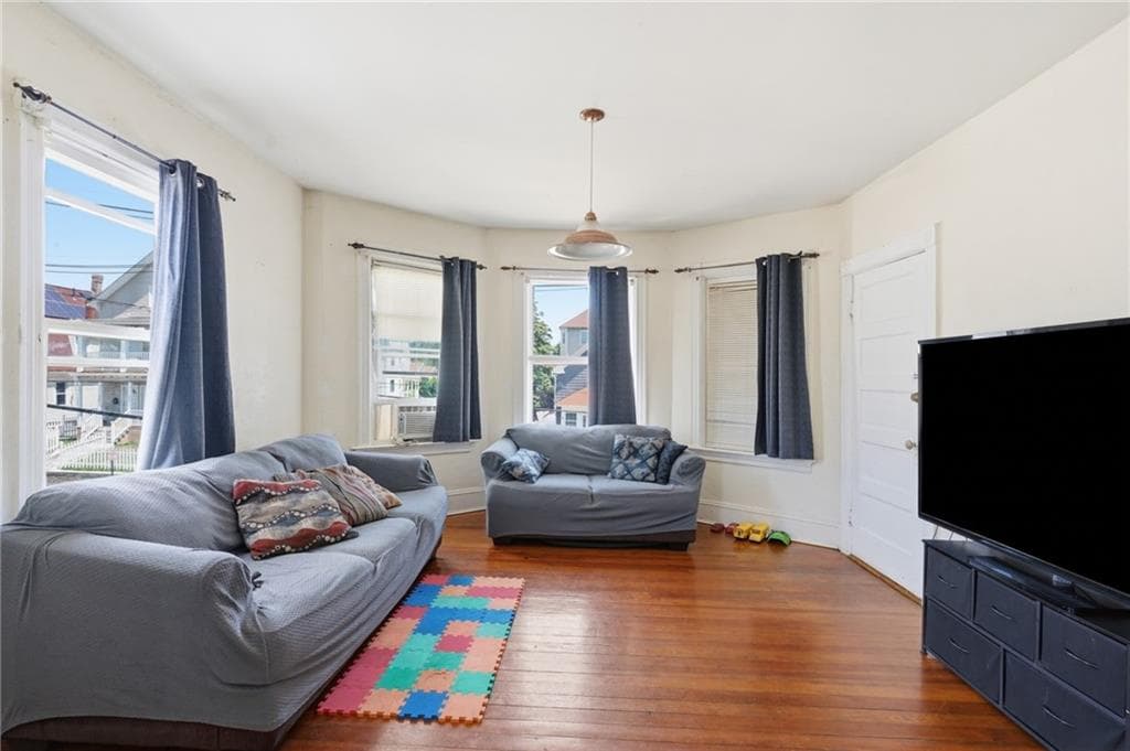 200 Admiral Street photo 20
