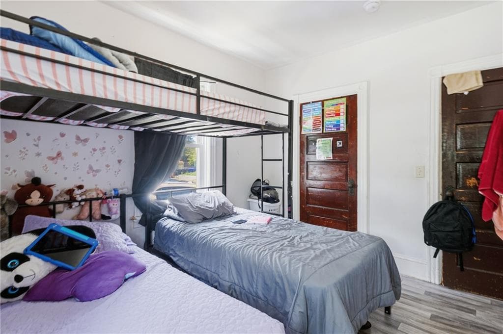 200 Admiral Street photo 8