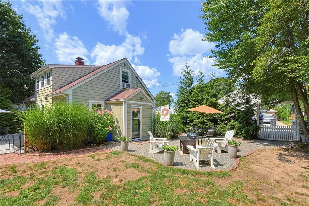 Single Family Residence at 7 Whipple Avenue, Barrington, photo 23 of 24