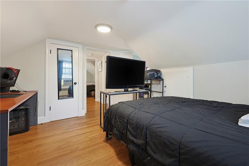 Single Family Residence at 7 Whipple Avenue, Barrington, photo 15 of 24