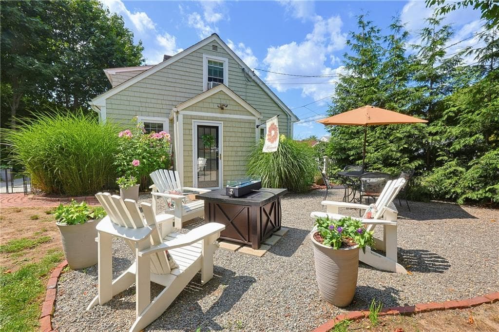 Single Family Residence at 7 Whipple Avenue, Barrington, photo 19 of 24