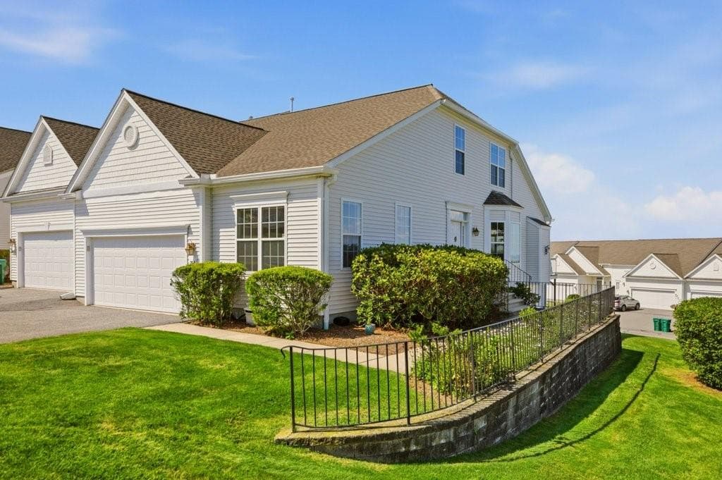 264 Rolling Hill Road UNIT 264