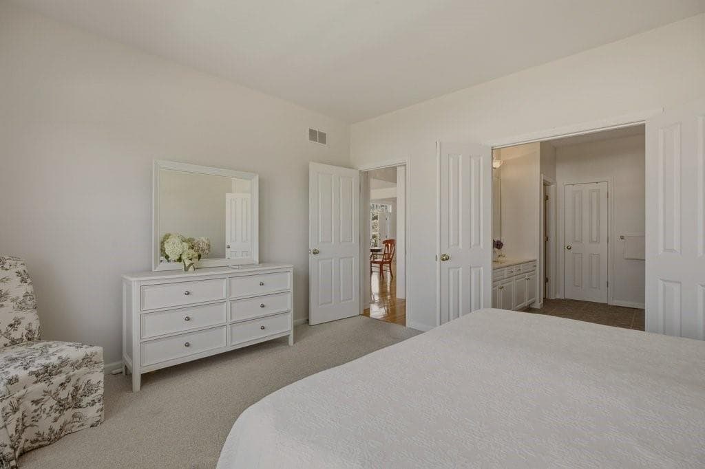 Condominium at 264 Rolling Hill Road UNIT 264, Portsmouth, photo 20 of 46