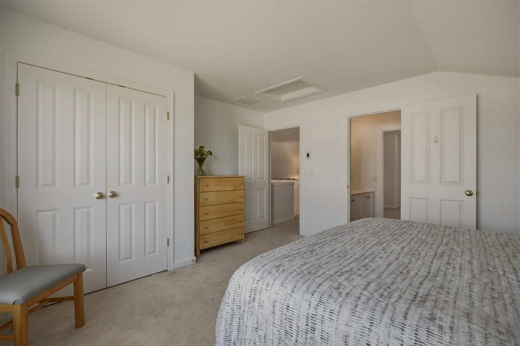 Condominium at 264 Rolling Hill Road UNIT 264, Portsmouth, photo 33 of 46
