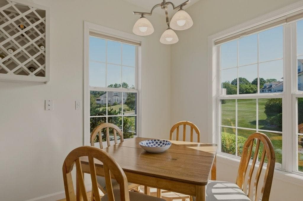 Condominium at 264 Rolling Hill Road UNIT 264, Portsmouth, photo 14 of 46