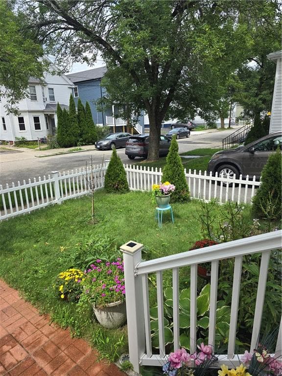 117 Ophelia Street photo 5